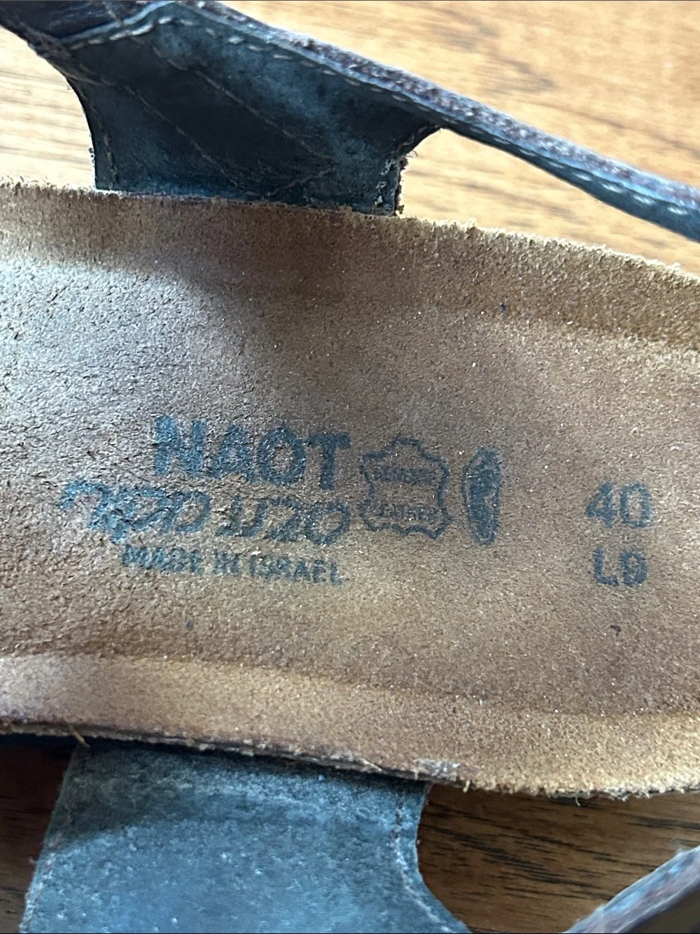 Naot Pamela Sandals Brown Leather Comfort Shoes Size 40 US Womens 9